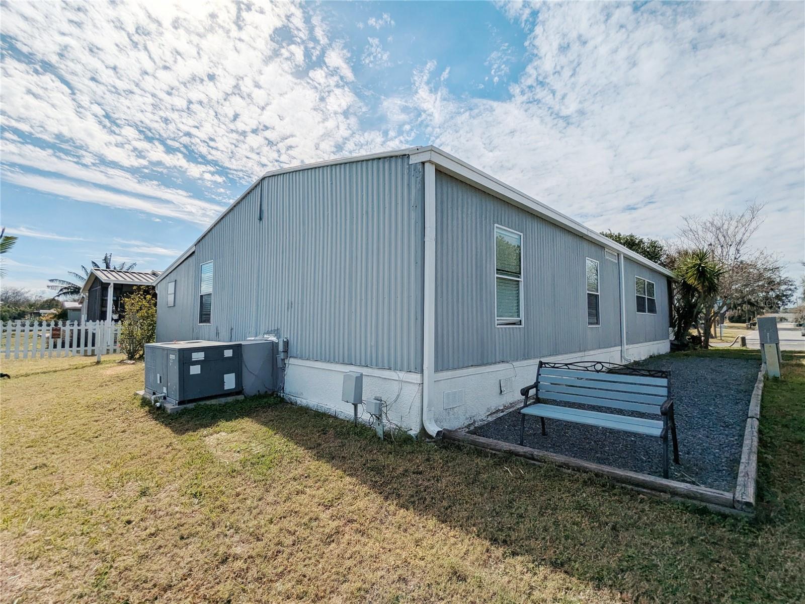 5652 CONGRESS ST, NEW PORT RICHEY, FL, 34653