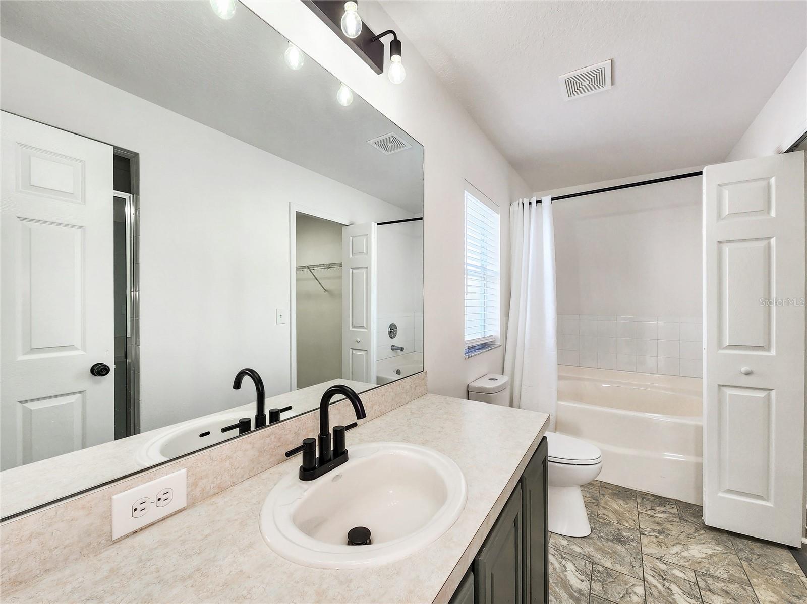 31217 TRIBOROUGH DR, WESLEY CHAPEL, FL, 33545