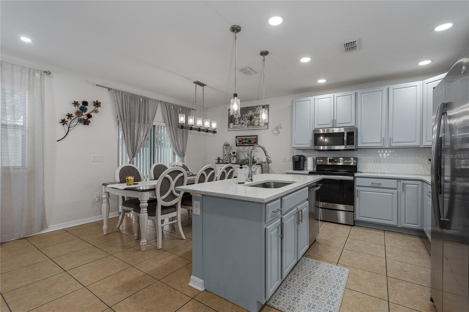1014 24TH ST E, PALMETTO, FL, 34221