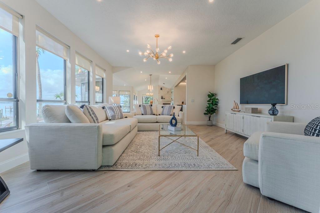 3665 S TROPICAL TRL, MERRITT ISLAND, FL, 32952