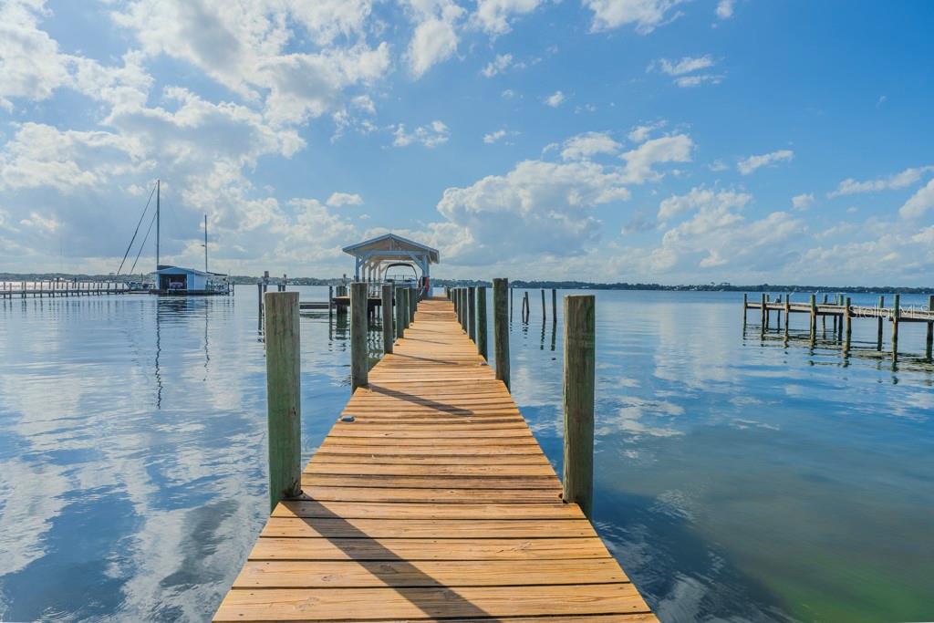 3665 S TROPICAL TRL, MERRITT ISLAND, FL, 32952