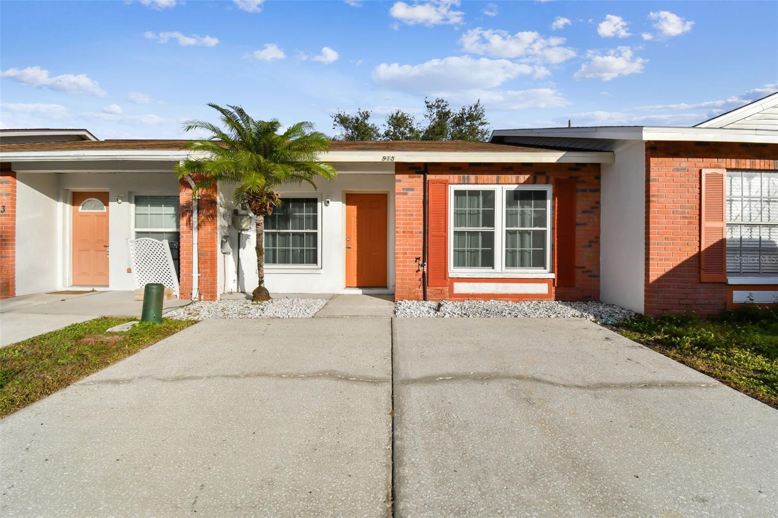 915 BURLWOOD ST, BRANDON, FL, 33511