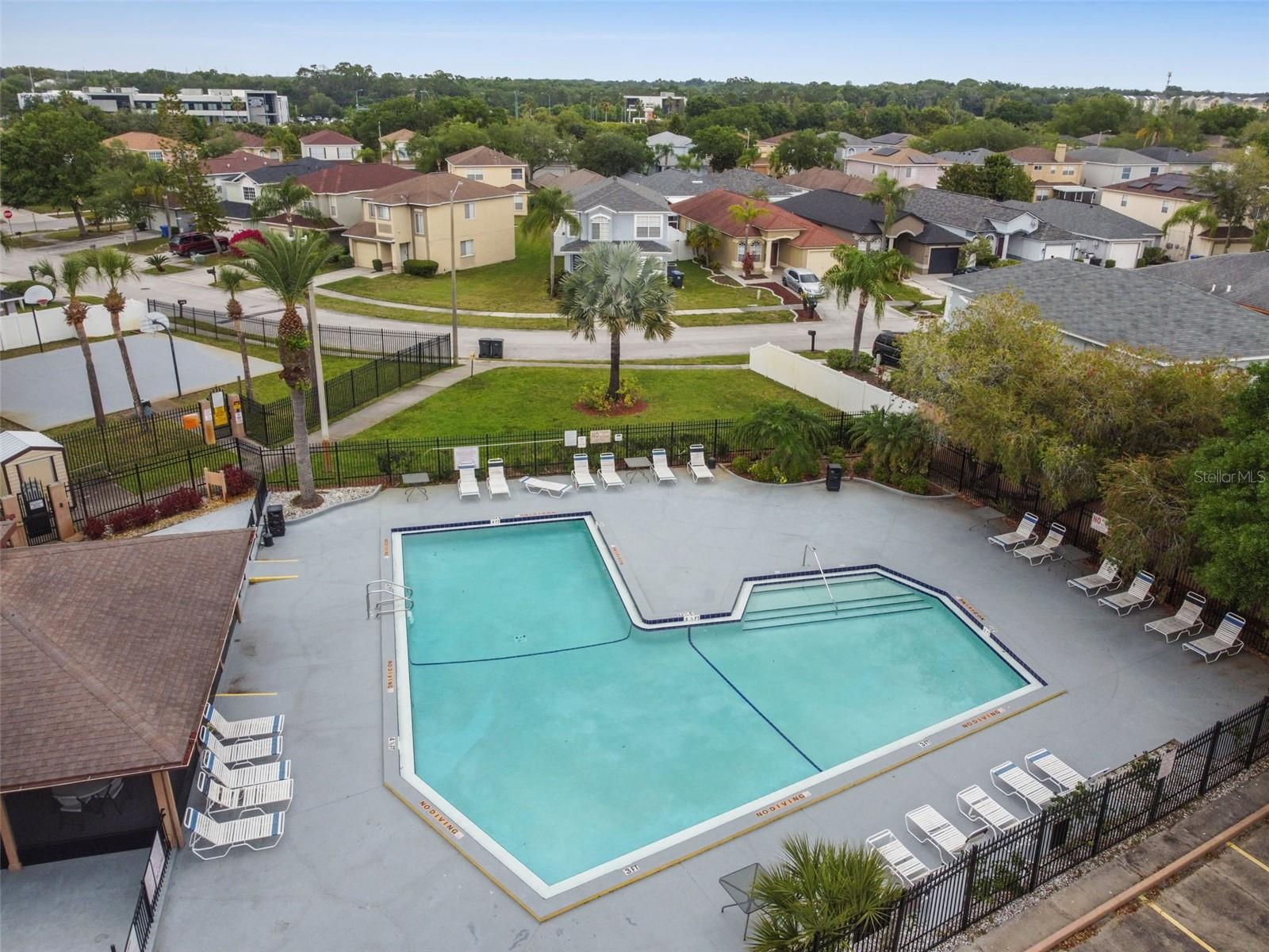 915 BURLWOOD ST, BRANDON, FL, 33511