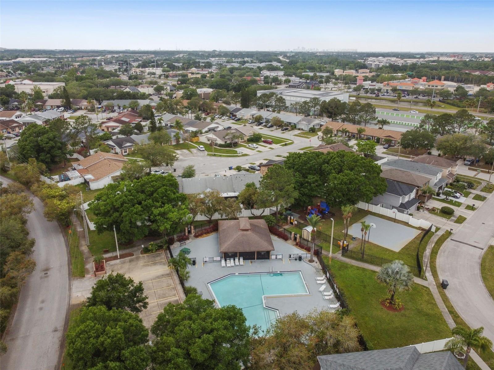 915 BURLWOOD ST, BRANDON, FL, 33511