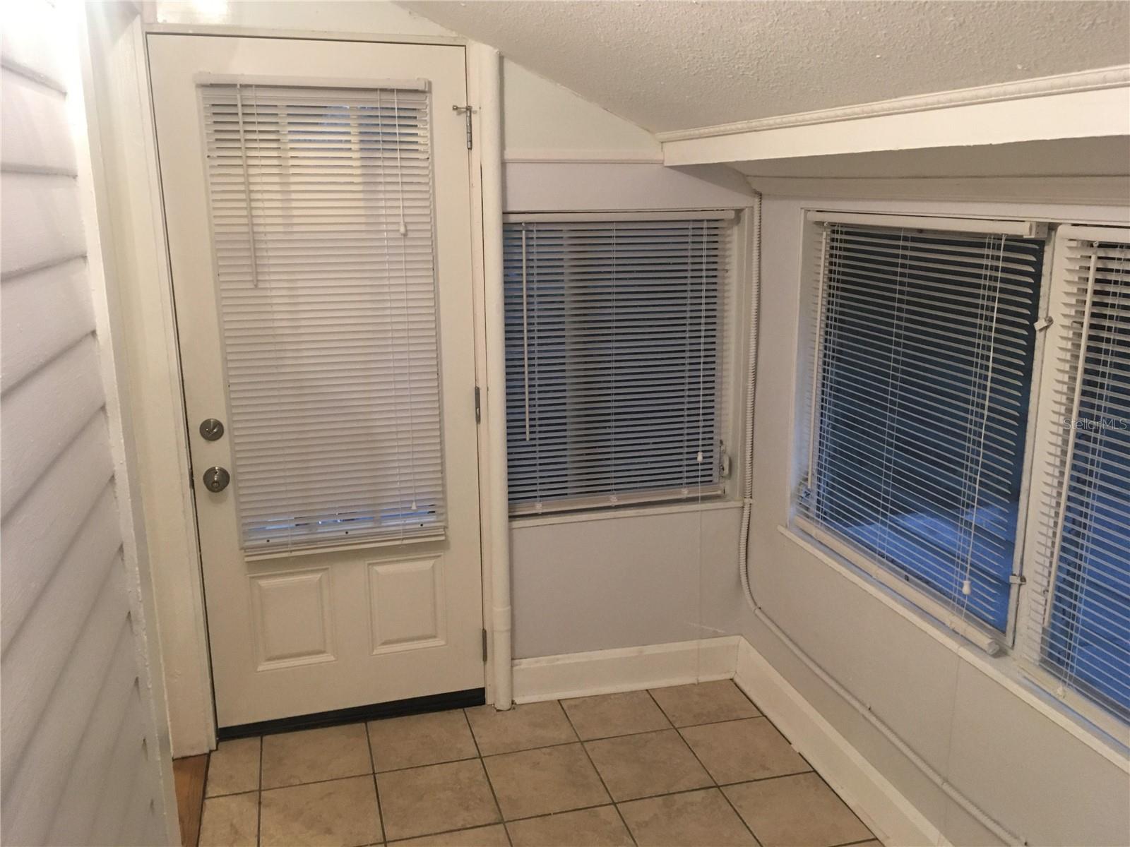727 23RD AVE N, ST PETERSBURG, FL, 33704