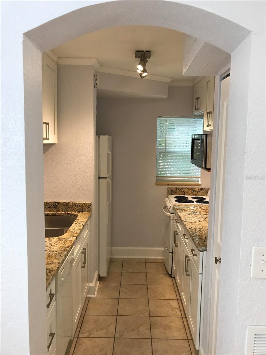 727 23RD AVE N, ST PETERSBURG, FL, 33704
