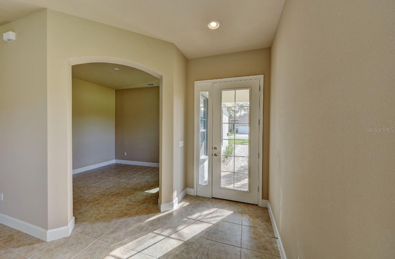 813 ALDENHAM LN, ORMOND BEACH, FL, 32174