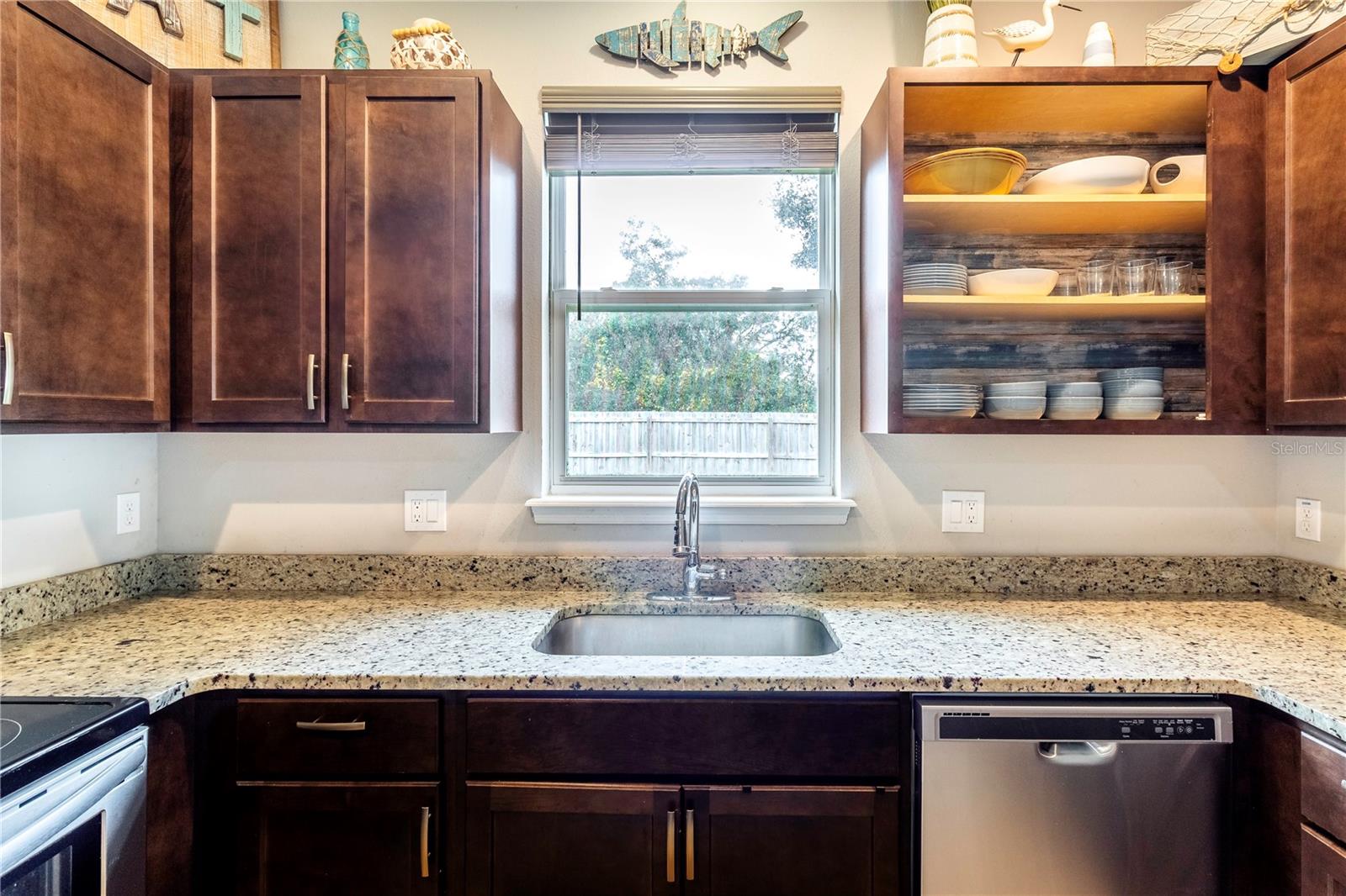 304 GARDENIA AVE, DEBARY, FL, 32713