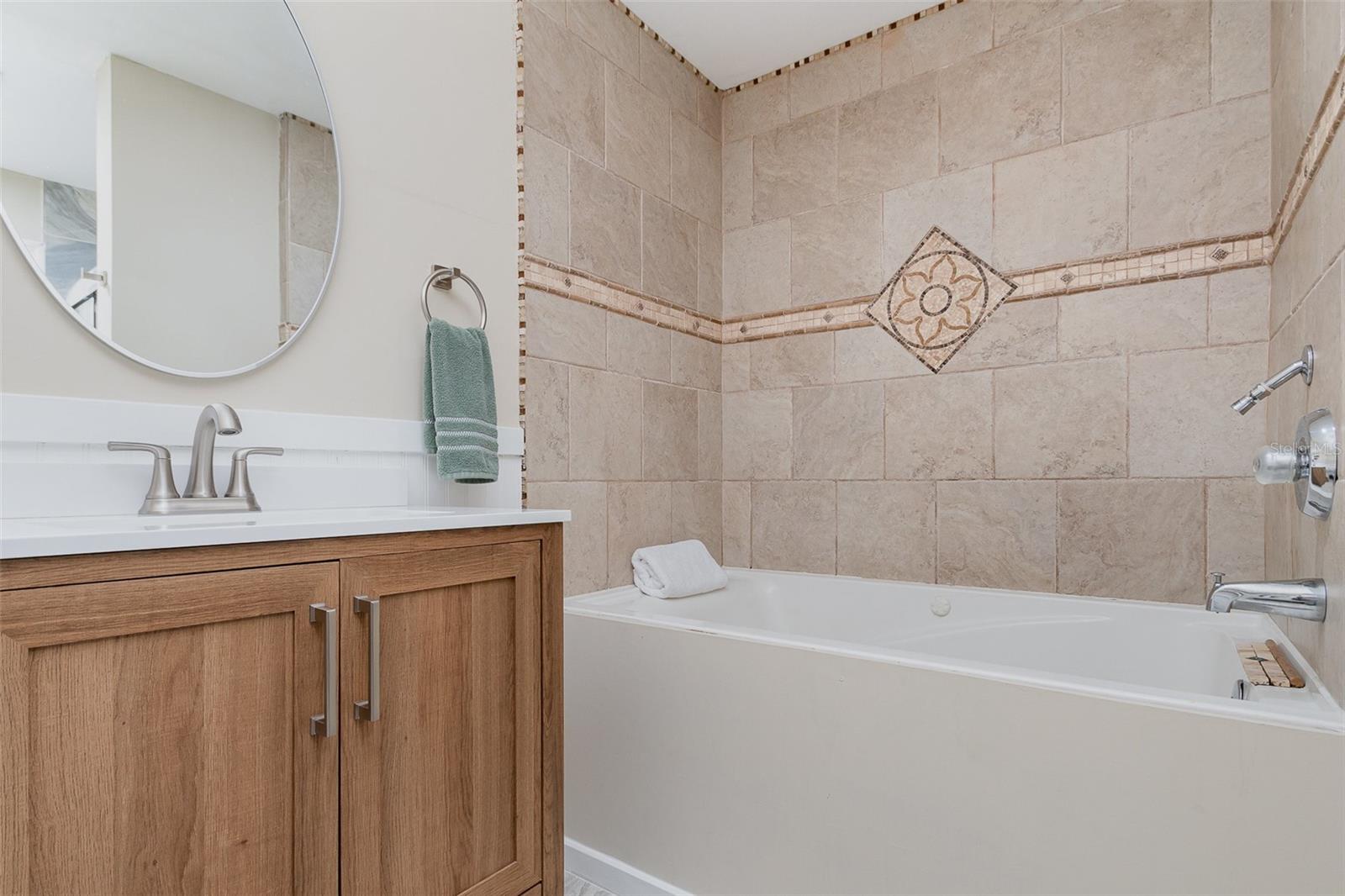 2824 OAK LEA DR, SOUTH DAYTONA, FL, 32119