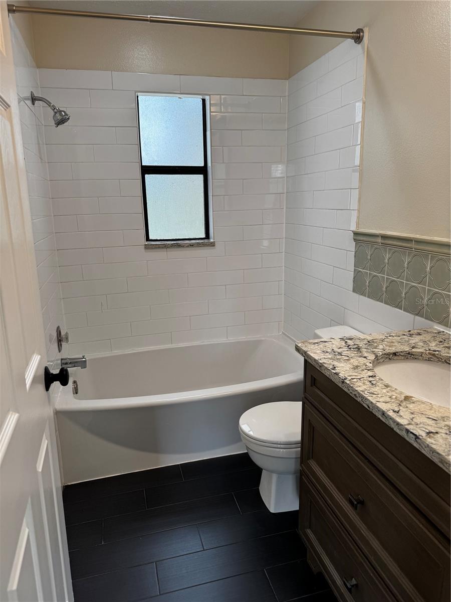 4118 38TH AVE E, BRADENTON, FL, 34208