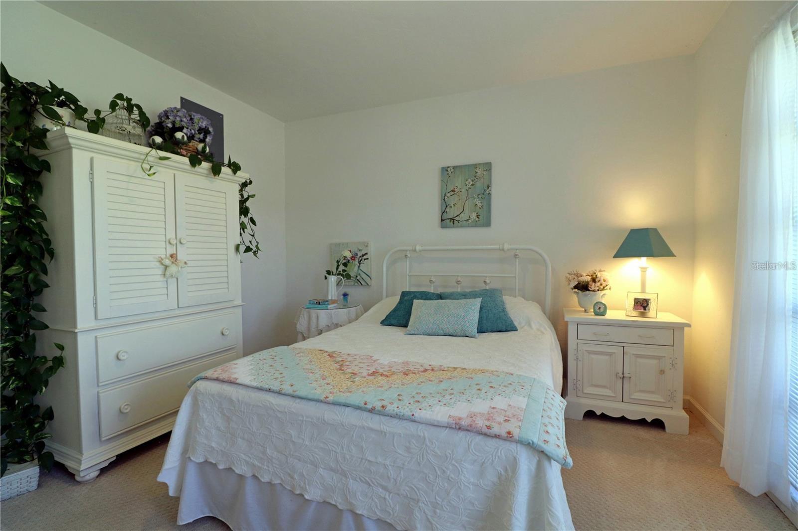 3000 PEACE RIVER DR, PUNTA GORDA, FL, 33983