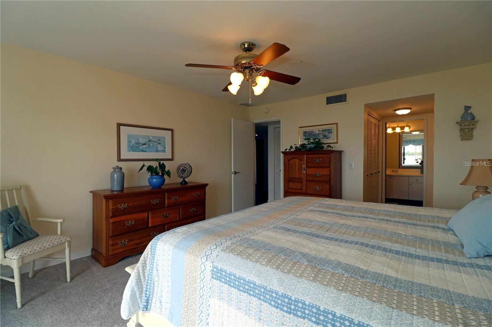 3000 PEACE RIVER DR, PUNTA GORDA, FL, 33983