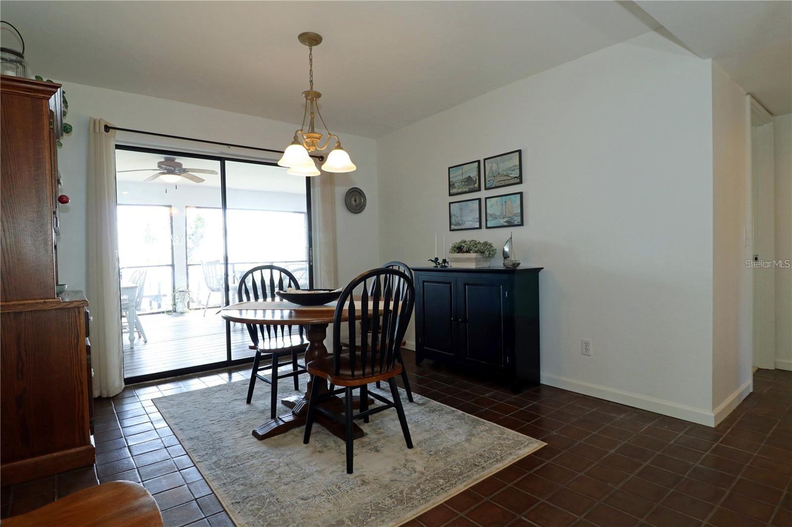 3000 PEACE RIVER DR, PUNTA GORDA, FL, 33983
