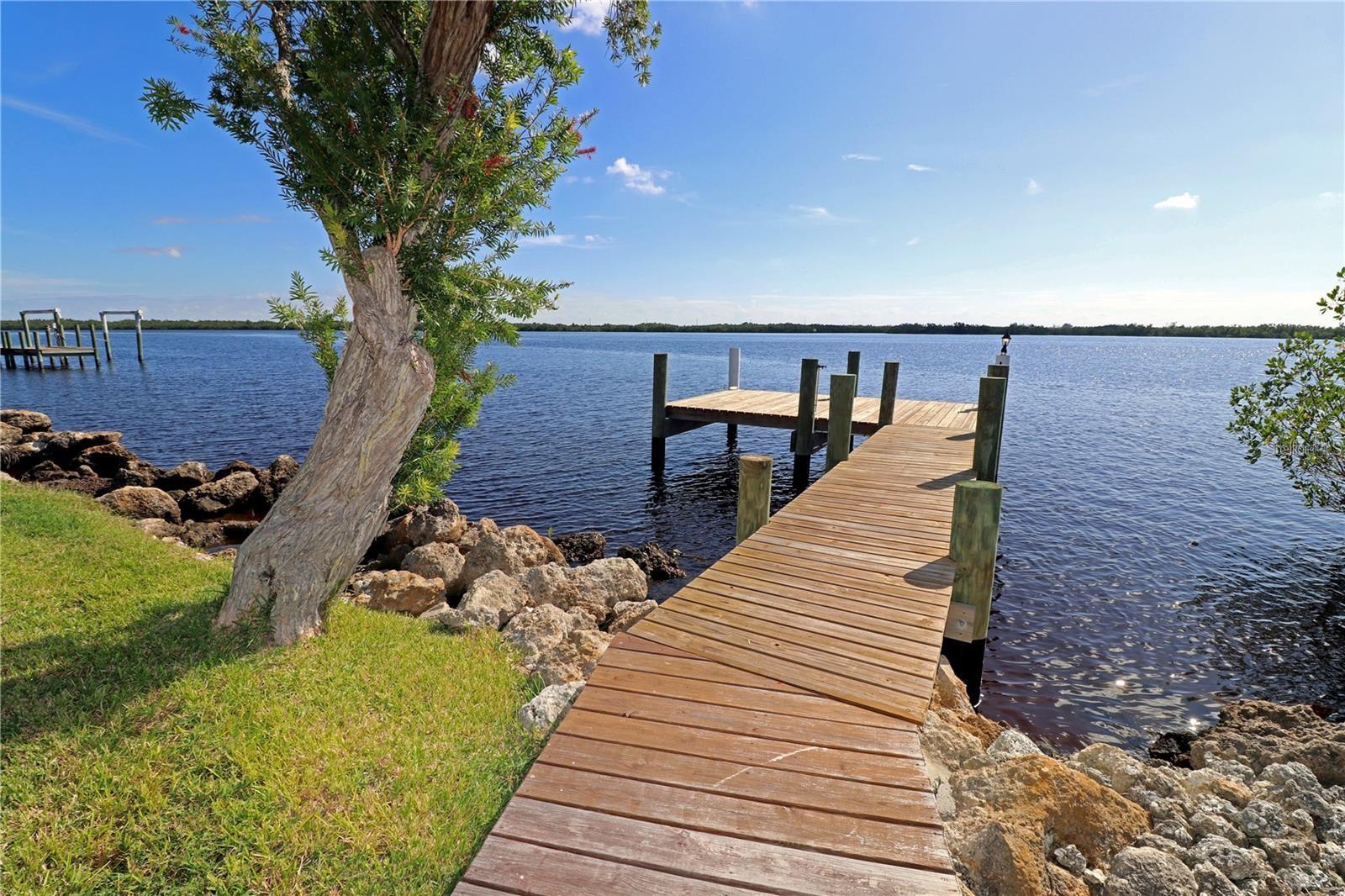 3000 PEACE RIVER DR, PUNTA GORDA, FL, 33983