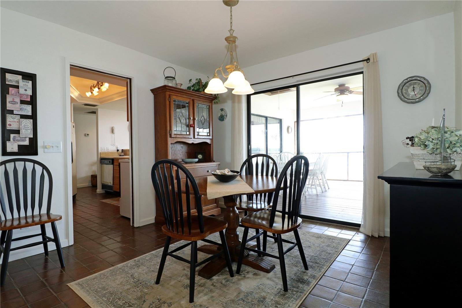 3000 PEACE RIVER DR, PUNTA GORDA, FL, 33983