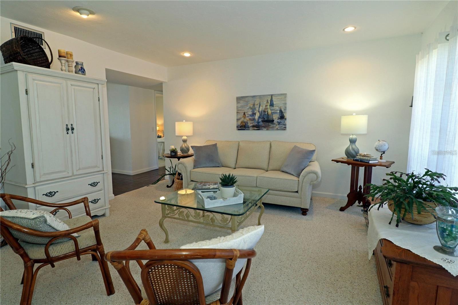 3000 PEACE RIVER DR, PUNTA GORDA, FL, 33983