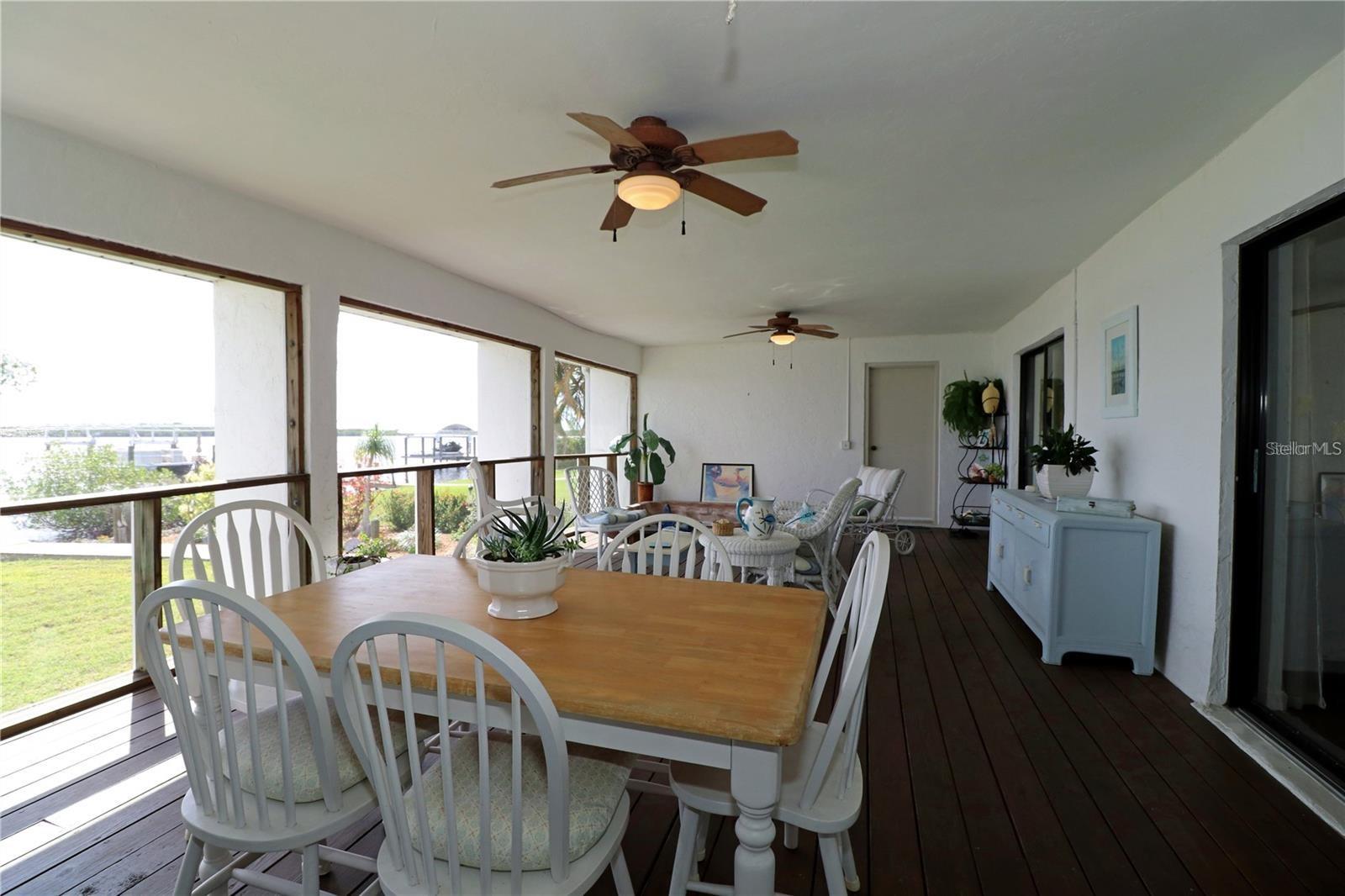 3000 PEACE RIVER DR, PUNTA GORDA, FL, 33983