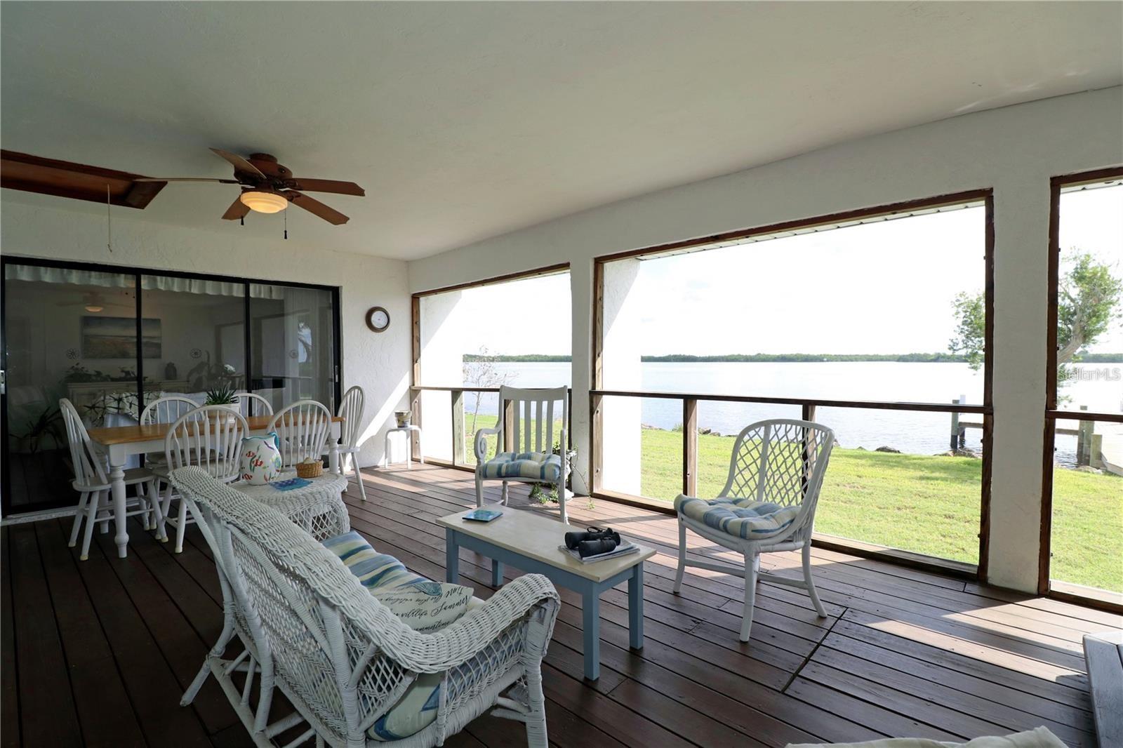 3000 PEACE RIVER DR, PUNTA GORDA, FL, 33983
