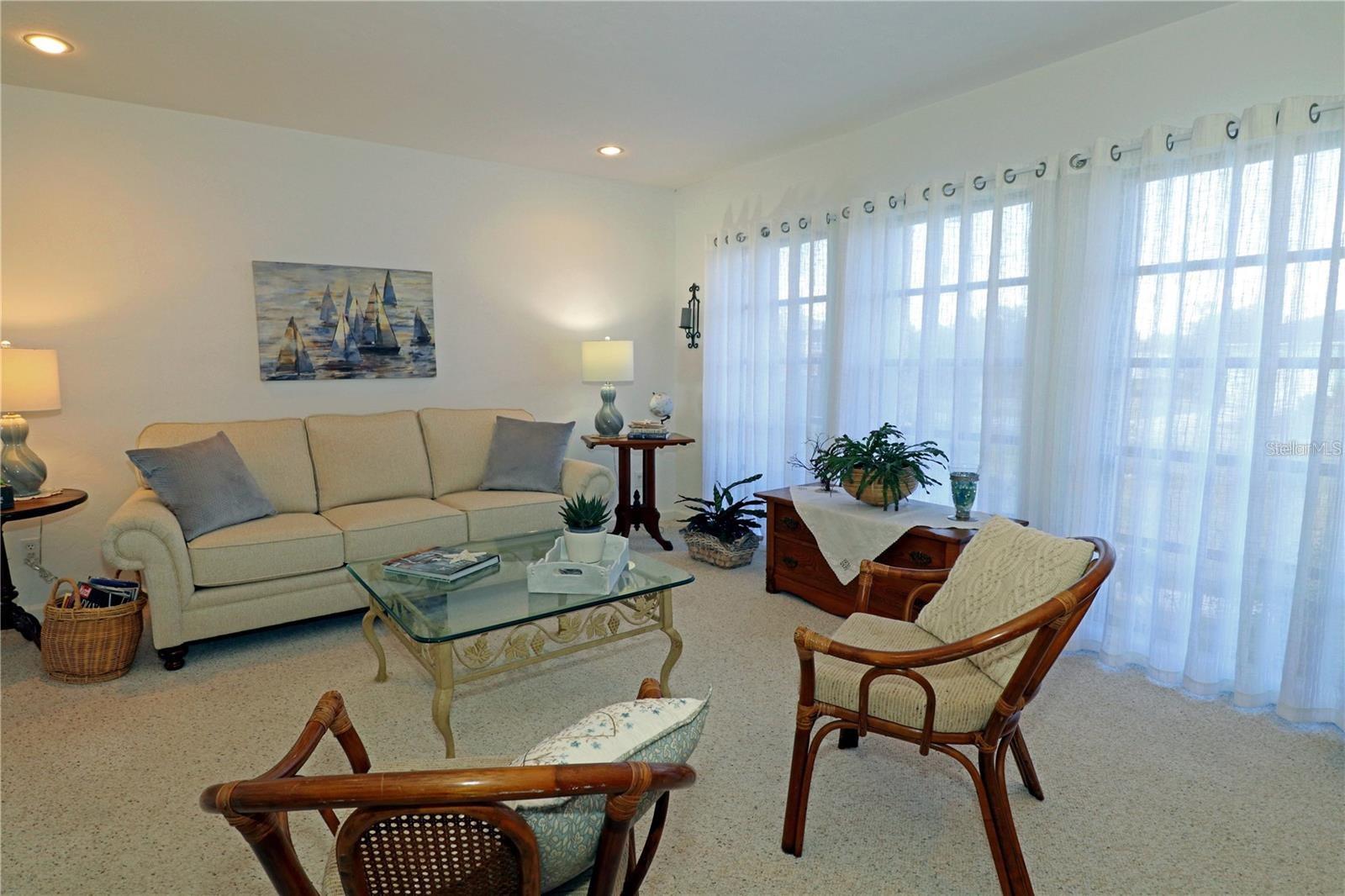 3000 PEACE RIVER DR, PUNTA GORDA, FL, 33983
