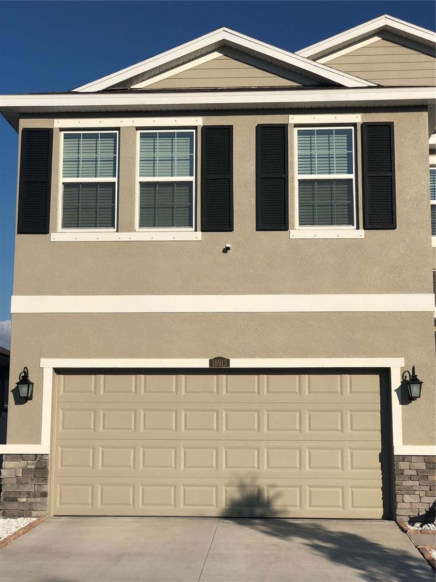 10913 KIDRON VALLEY LN, TAMPA, FL, 33625