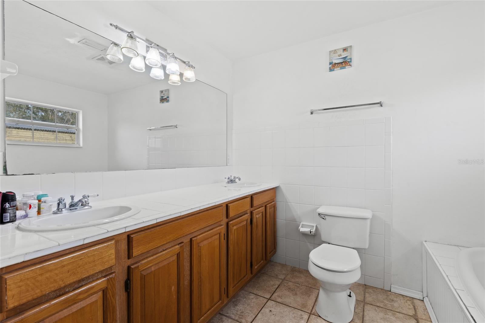 748 SW HOMESTEAD CIR, FORT WHITE, FL, 32038