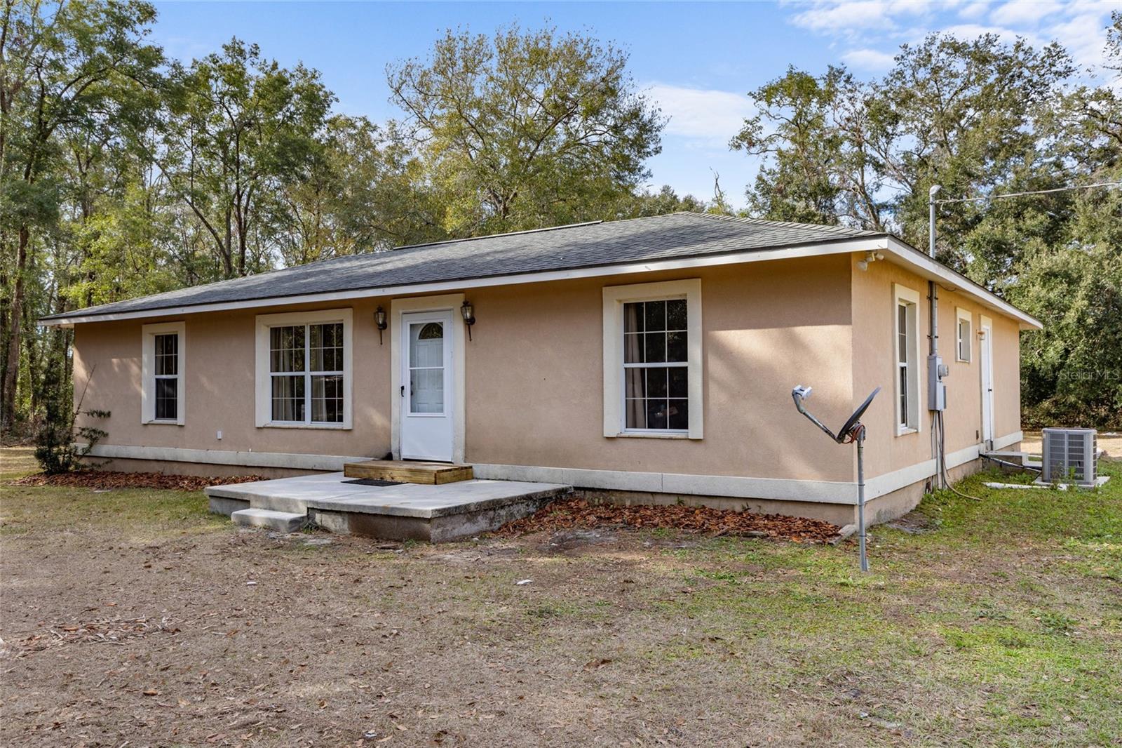 748 SW HOMESTEAD CIR, FORT WHITE, FL, 32038