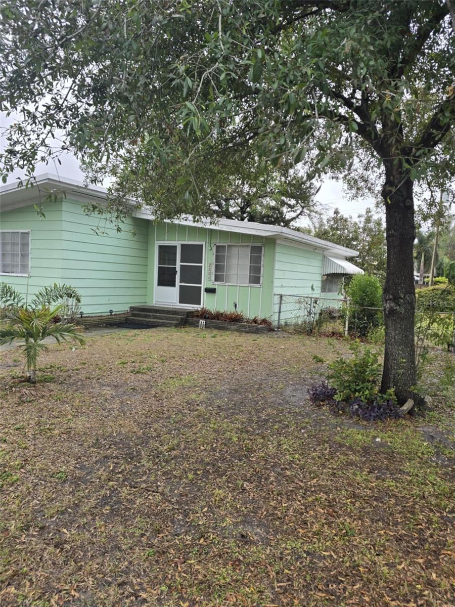 2700 9TH AVE N, ST PETERSBURG, FL, 33713
