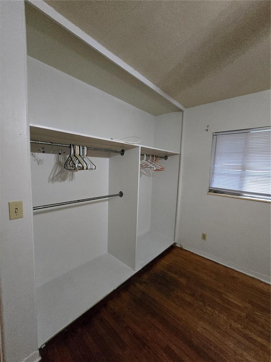2700 9TH AVE N, ST PETERSBURG, FL, 33713