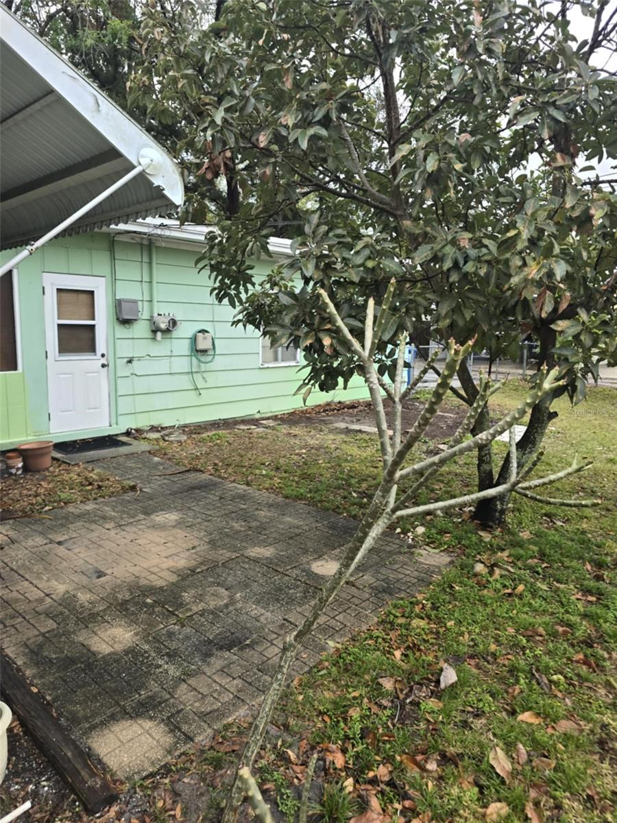2700 9TH AVE N, ST PETERSBURG, FL, 33713