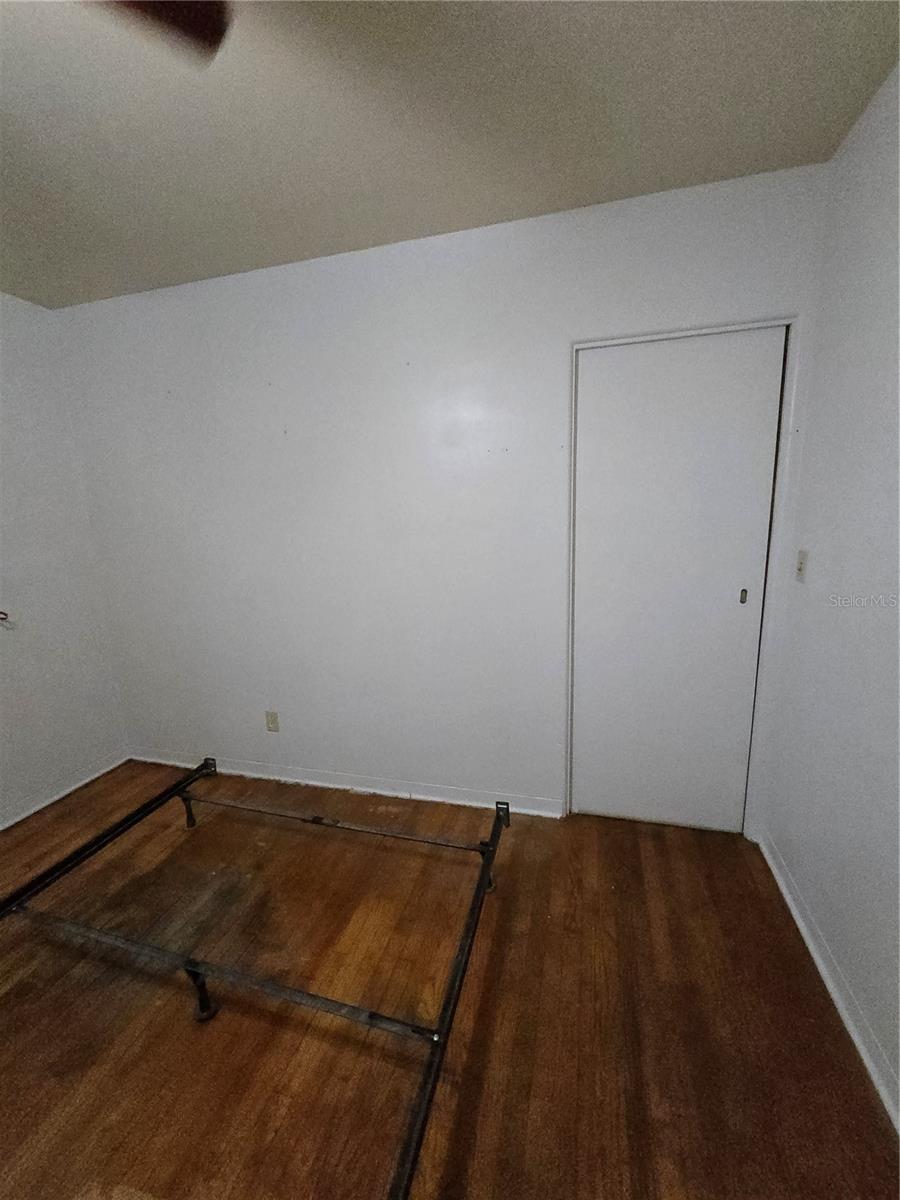2700 9TH AVE N, ST PETERSBURG, FL, 33713