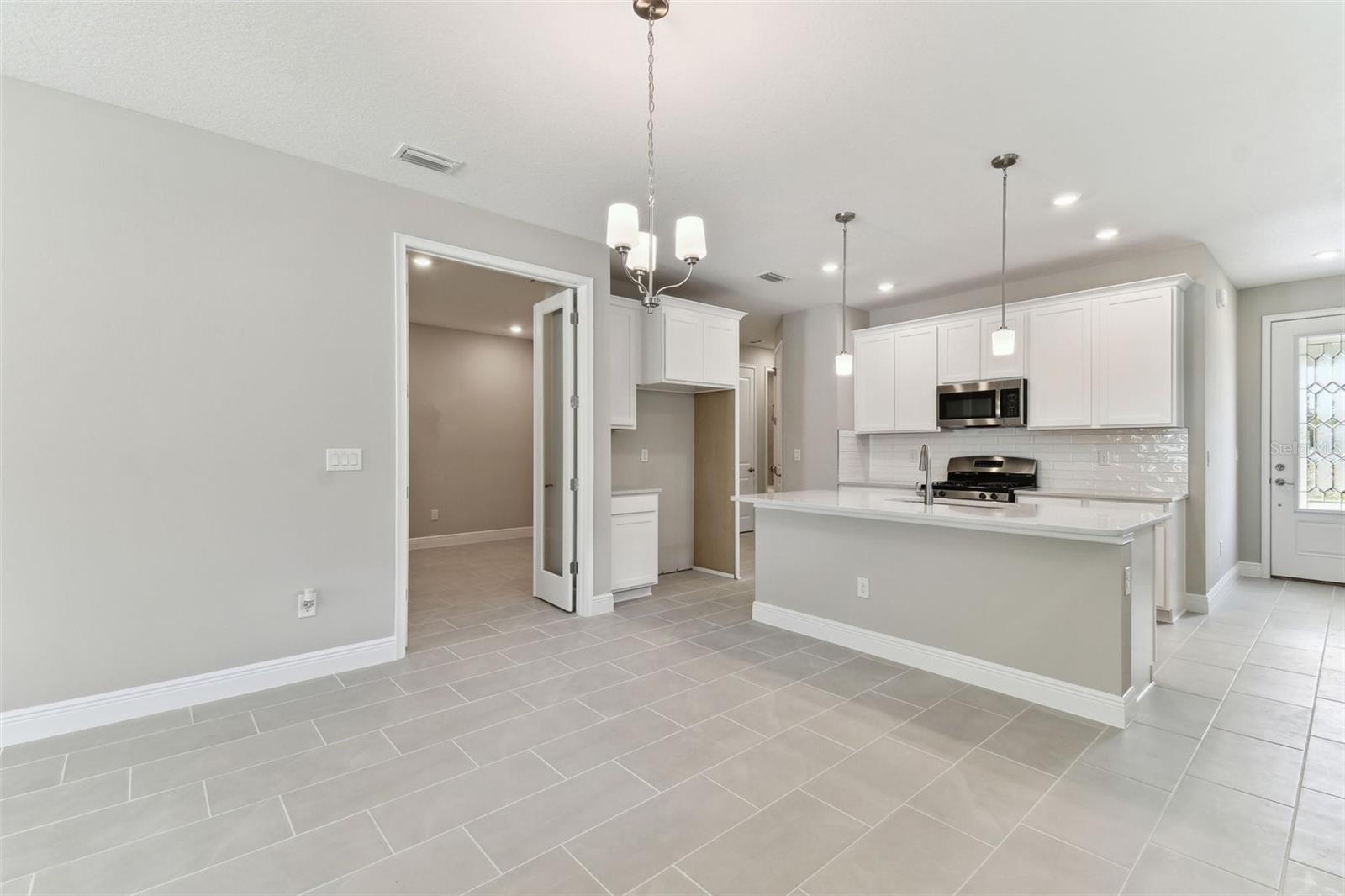 3739 NANDINA CIR, SUN CITY CENTER, FL, 33573
