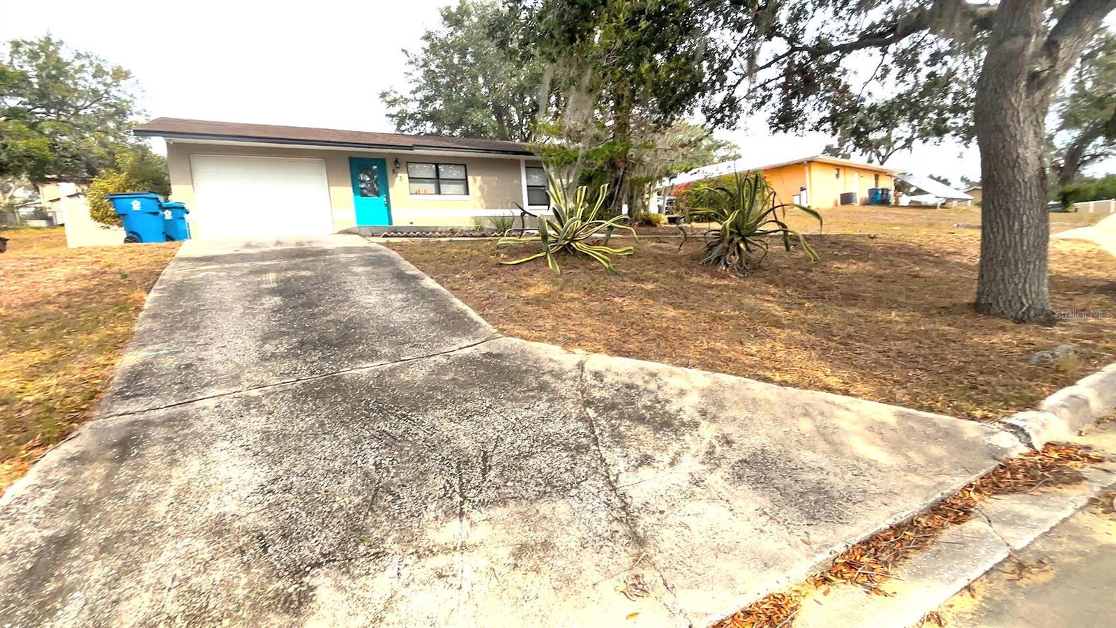 513 GREENBROUGH DR, LAKE WALES, FL, 33853