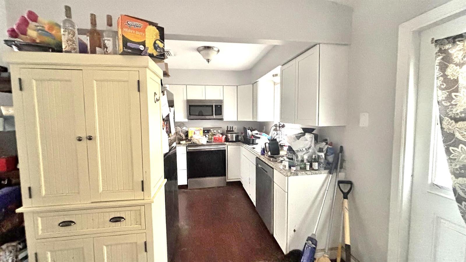 513 GREENBROUGH DR, LAKE WALES, FL, 33853