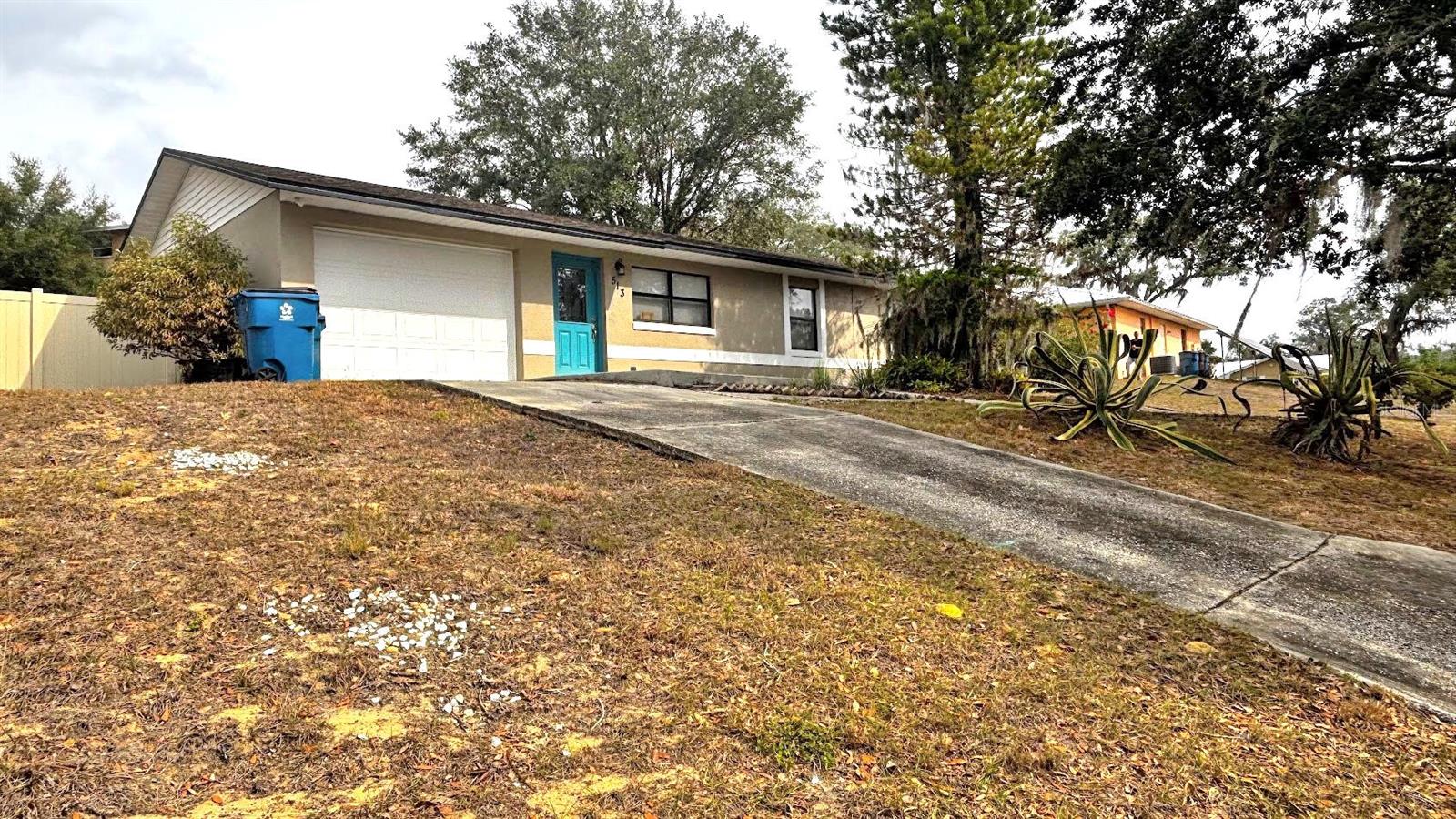 513 GREENBROUGH DR, LAKE WALES, FL, 33853