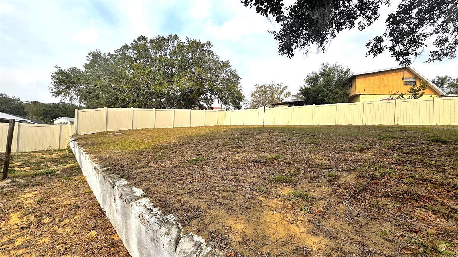 513 GREENBROUGH DR, LAKE WALES, FL, 33853