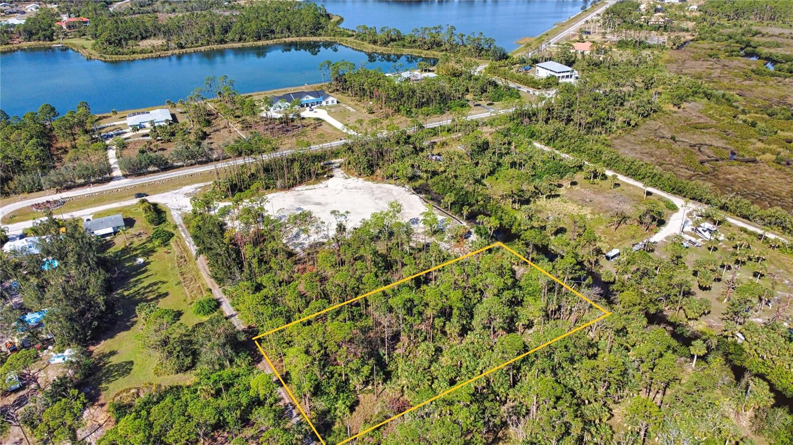 9051 CALOOSA DR, VENICE, FL, 34293