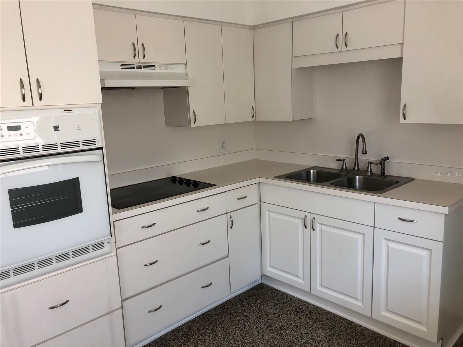 13248 4TH ST E, MADEIRA BEACH, FL, 33708