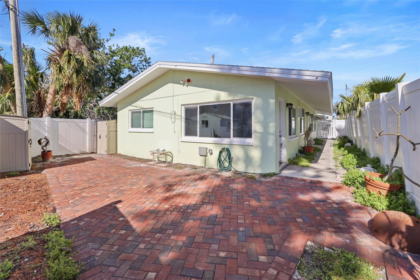 13248 4TH ST E, MADEIRA BEACH, FL, 33708