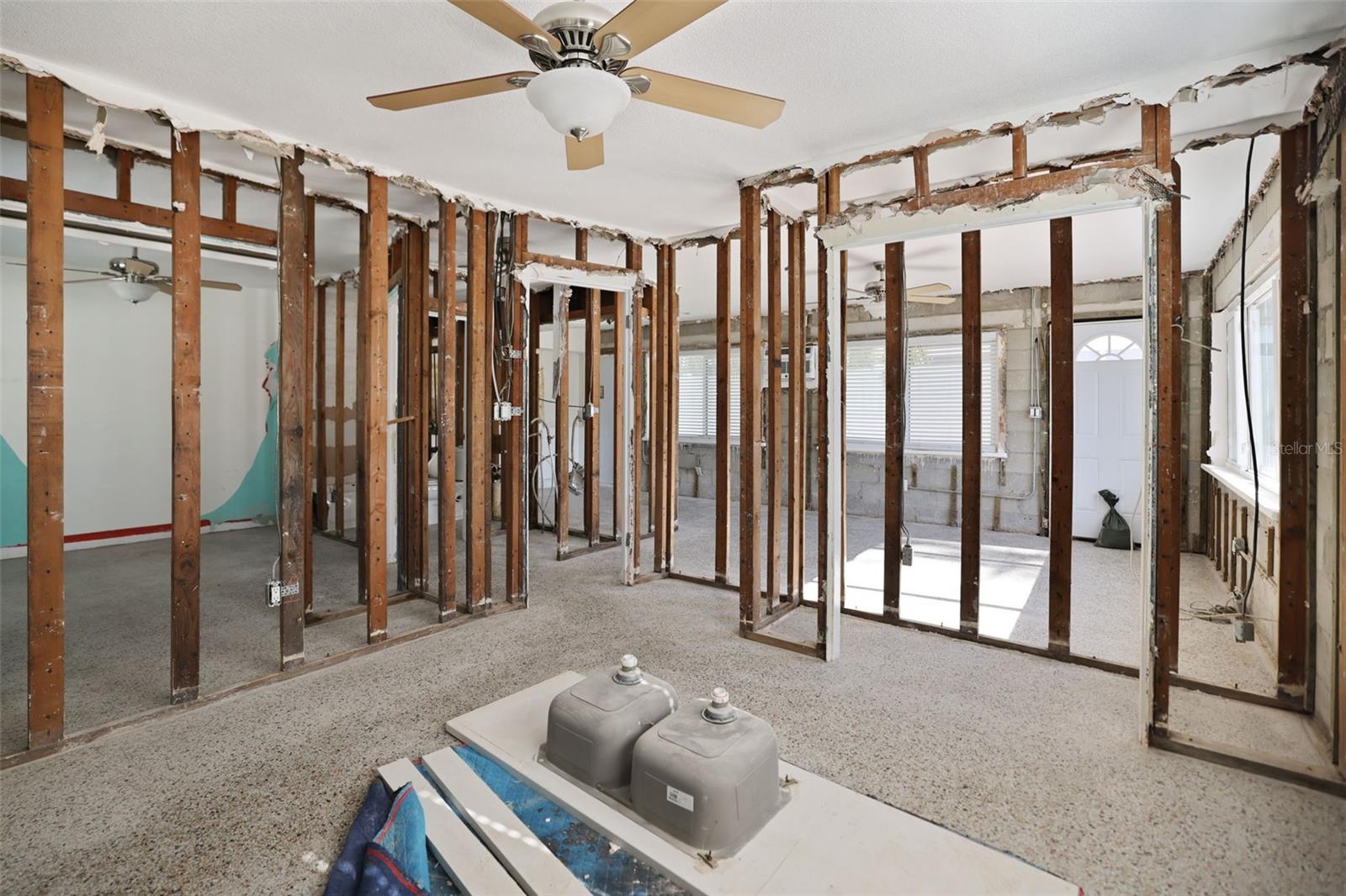 13248 4TH ST E, MADEIRA BEACH, FL, 33708