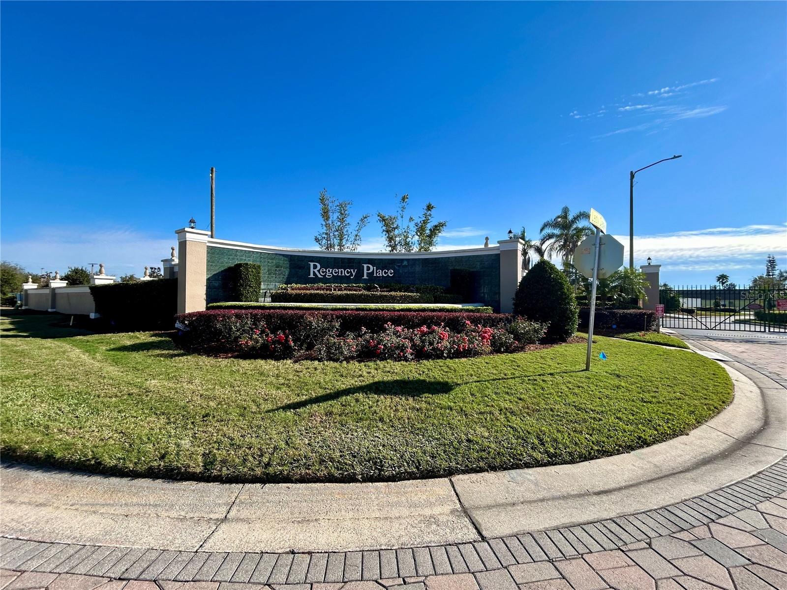 735 PRINCE CHARLES DR, DAVENPORT, FL, 33837