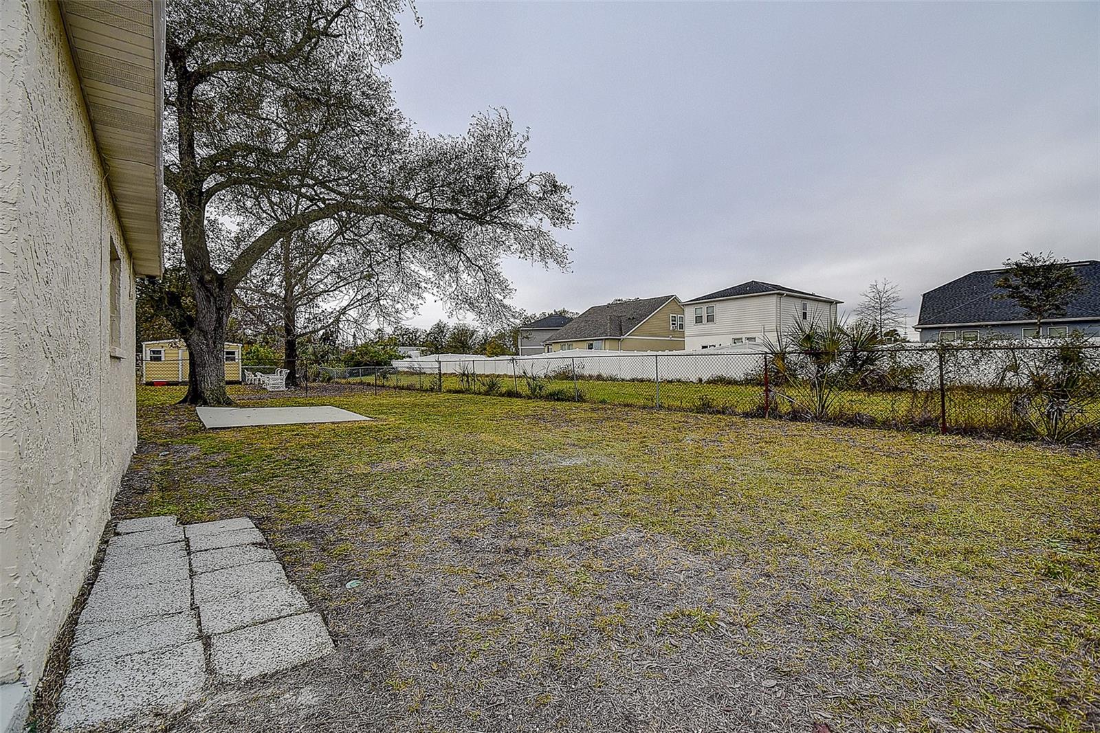 8106 FIR DR, TAMPA, FL, 33619