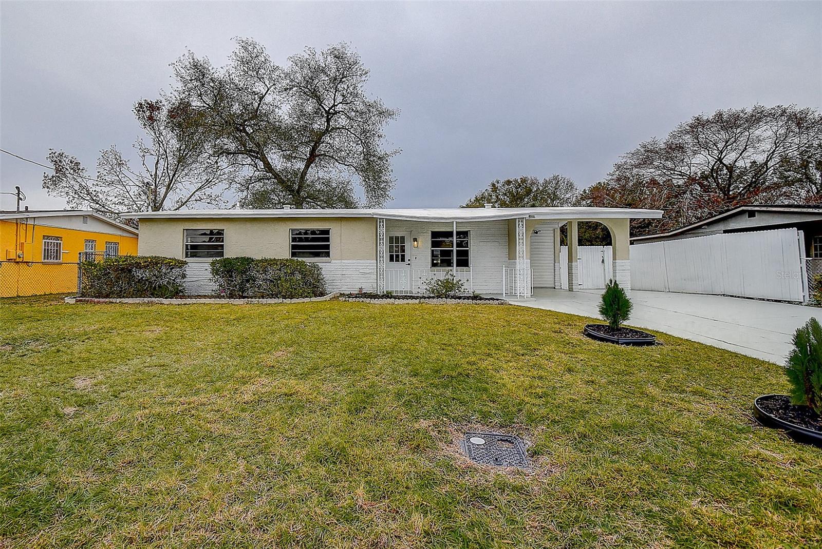 8106 FIR DR, TAMPA, FL, 33619