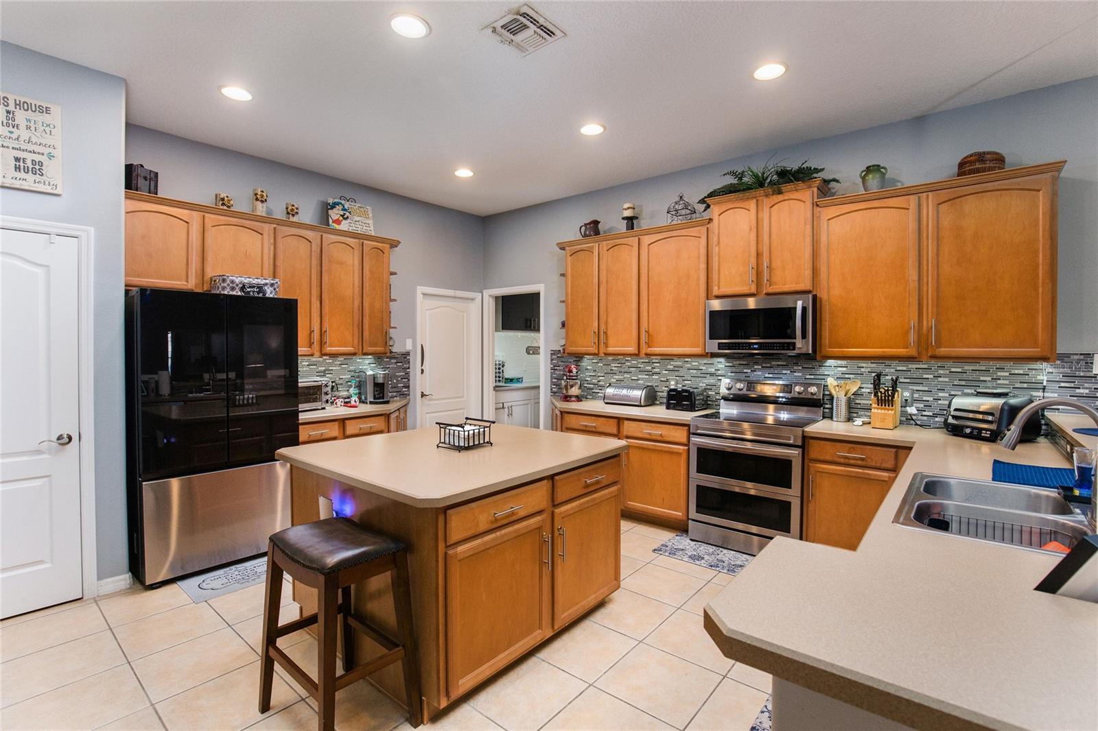 518 GRAND RESERVE DR, DAVENPORT, FL, 33837