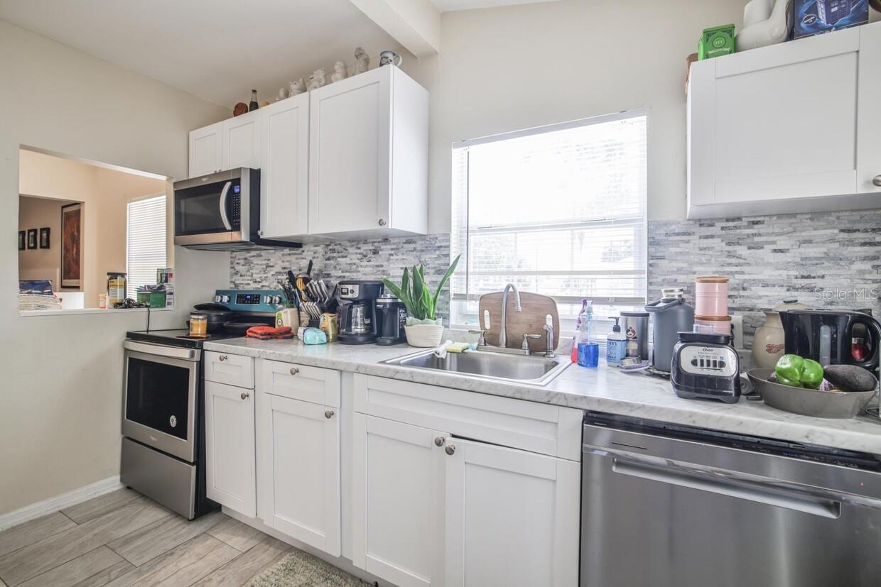 1013 DREW ST, CLEARWATER, FL, 33755