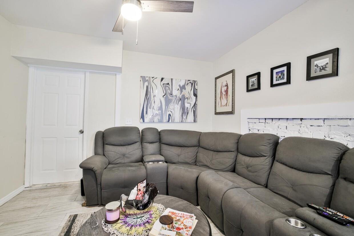 1013 DREW ST, CLEARWATER, FL, 33755
