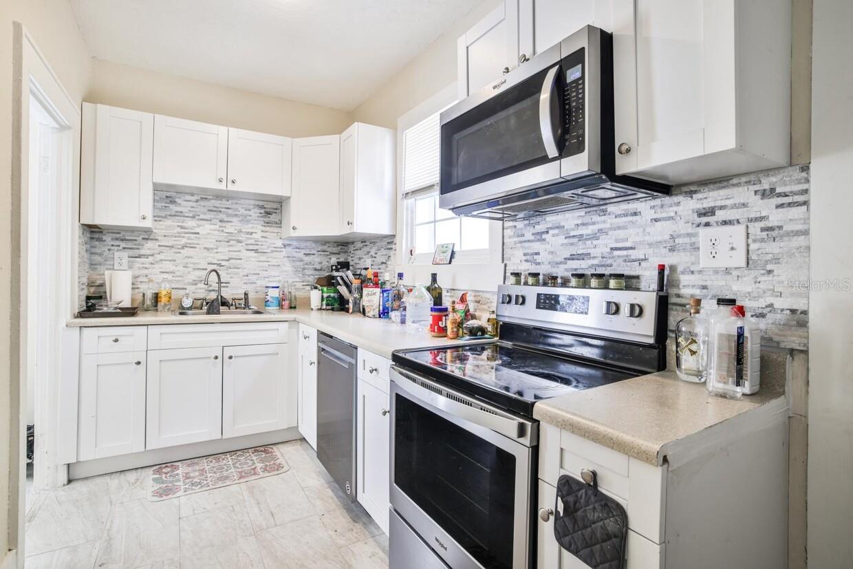 1013 DREW ST, CLEARWATER, FL, 33755