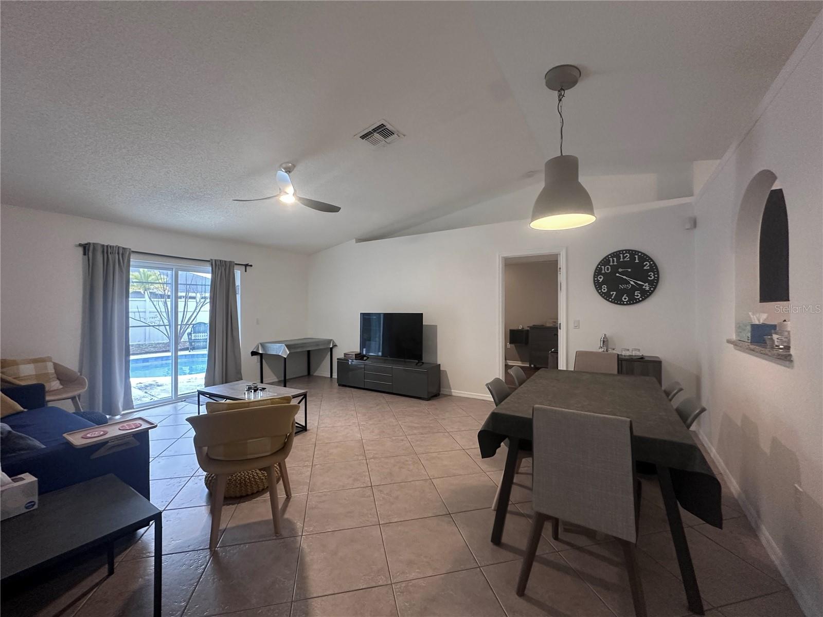 4125 IVEYGLEN AVE, ORLANDO, FL, 32826