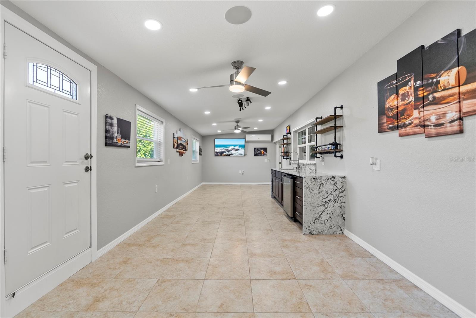 4410 WALTHAM DR, TAMPA, FL, 33634