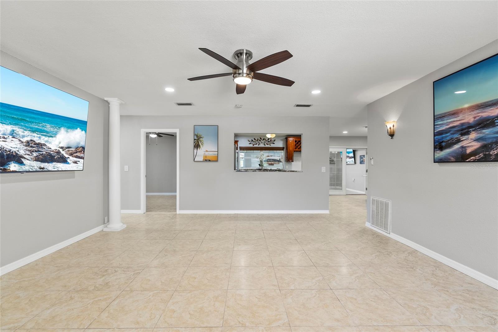 4410 WALTHAM DR, TAMPA, FL, 33634