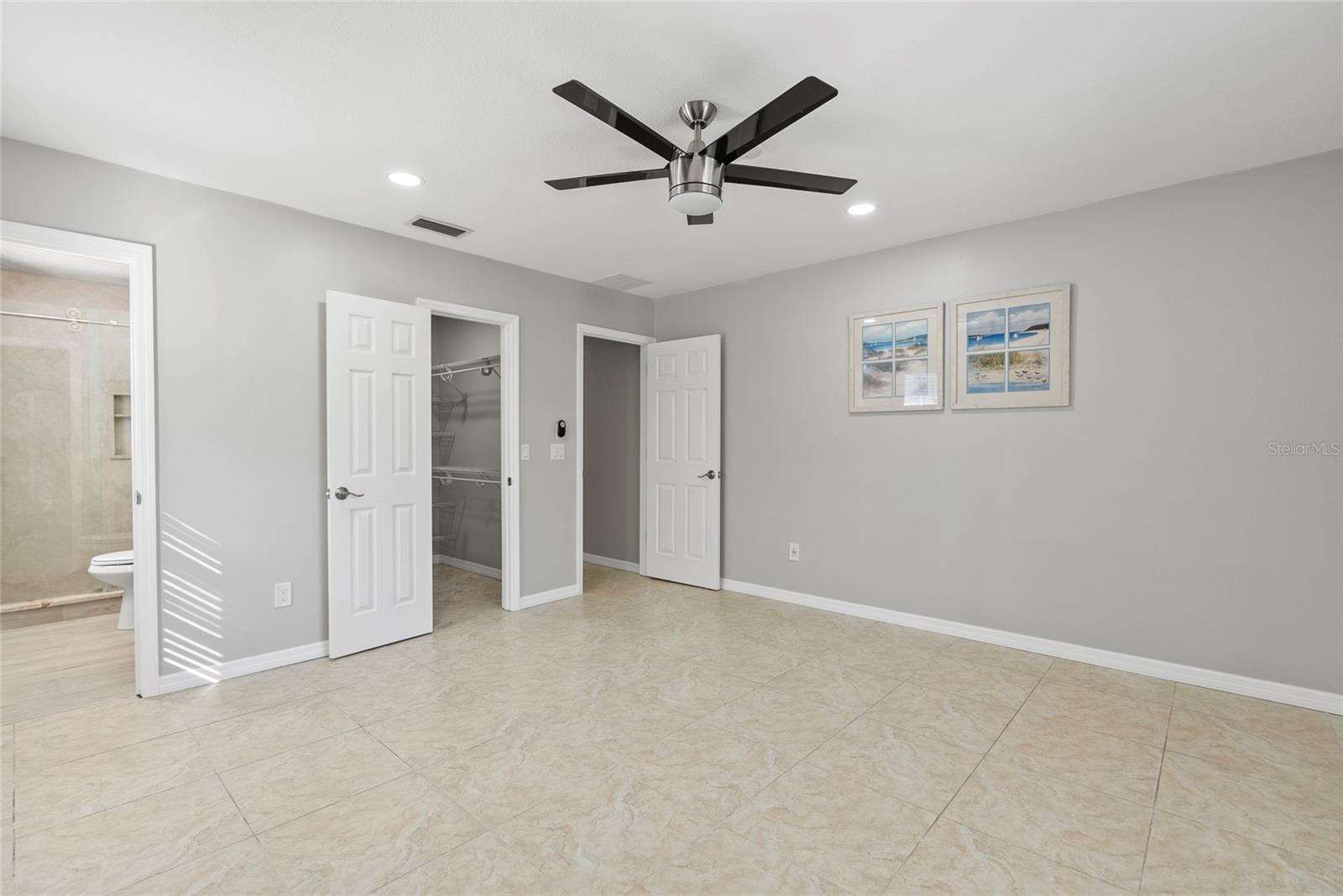 4410 WALTHAM DR, TAMPA, FL, 33634